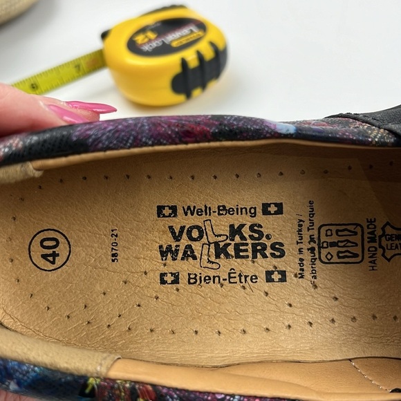 Volks Walkers Women's Slip on Floral Loafers - Picture 8 of 12